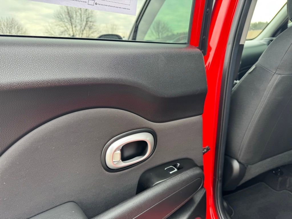 Used 2018 Kia Soul + image 22