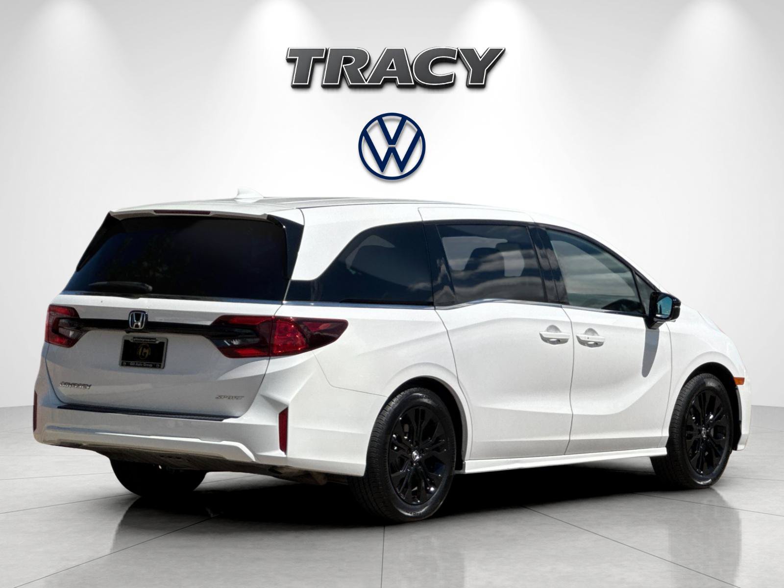 Used 2025 Honda Odyssey Sport-L image 4