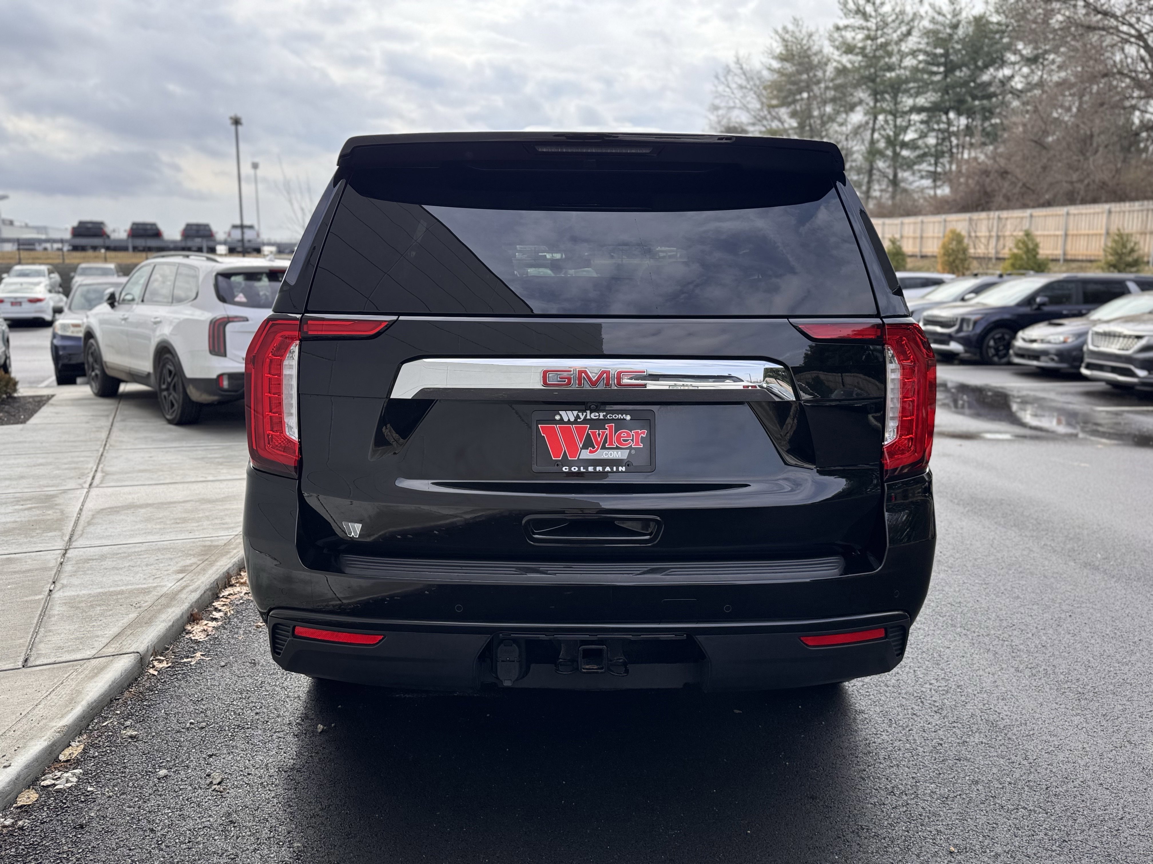 Used 2022 GMC Yukon SLE w/ Max Trailering Package image 31