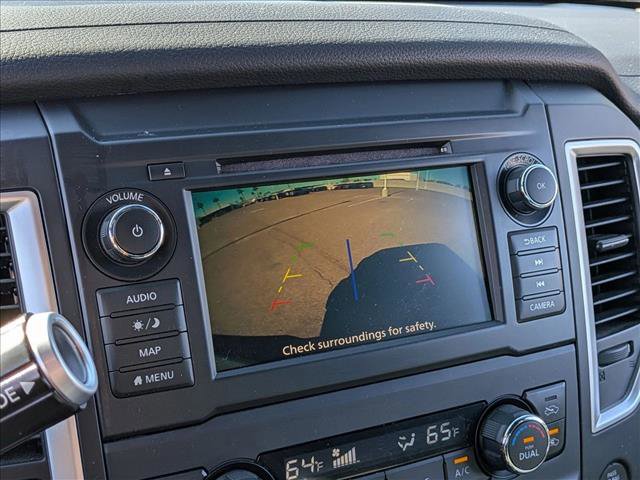 Used 2019 Nissan Titan SV w/ SV Convenience Package image 11