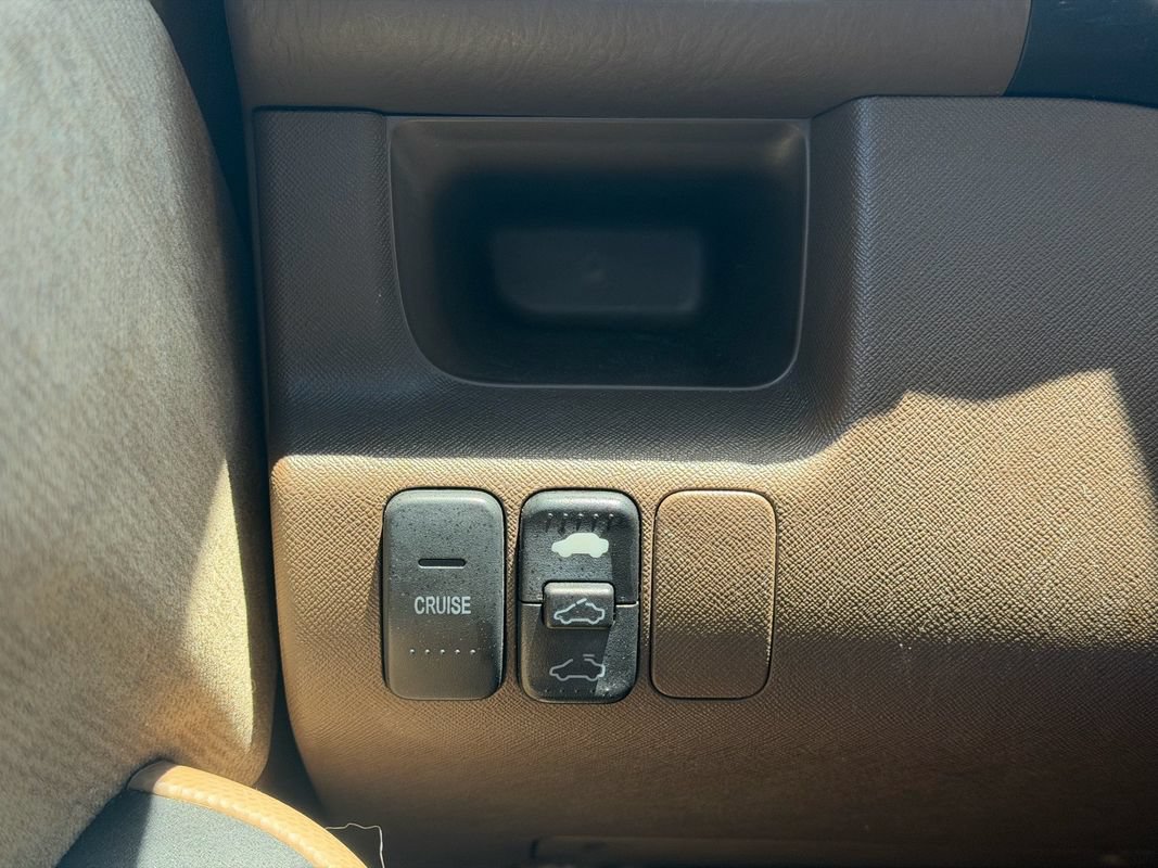 Used 2004 Honda CR-V EX image 20