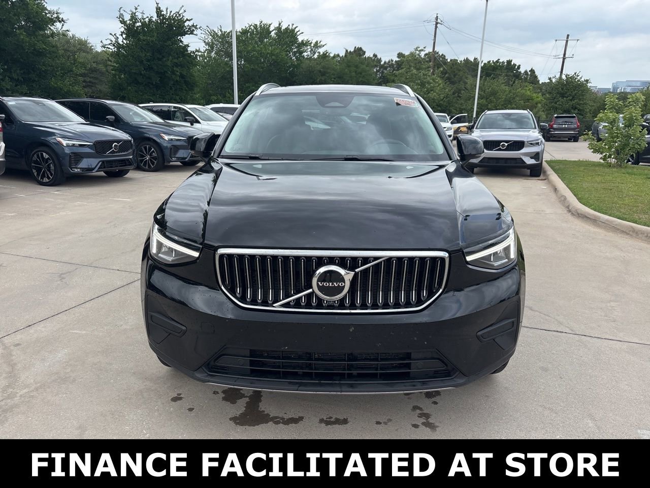 Certified 2025 Volvo XC40 B5 Core video 2