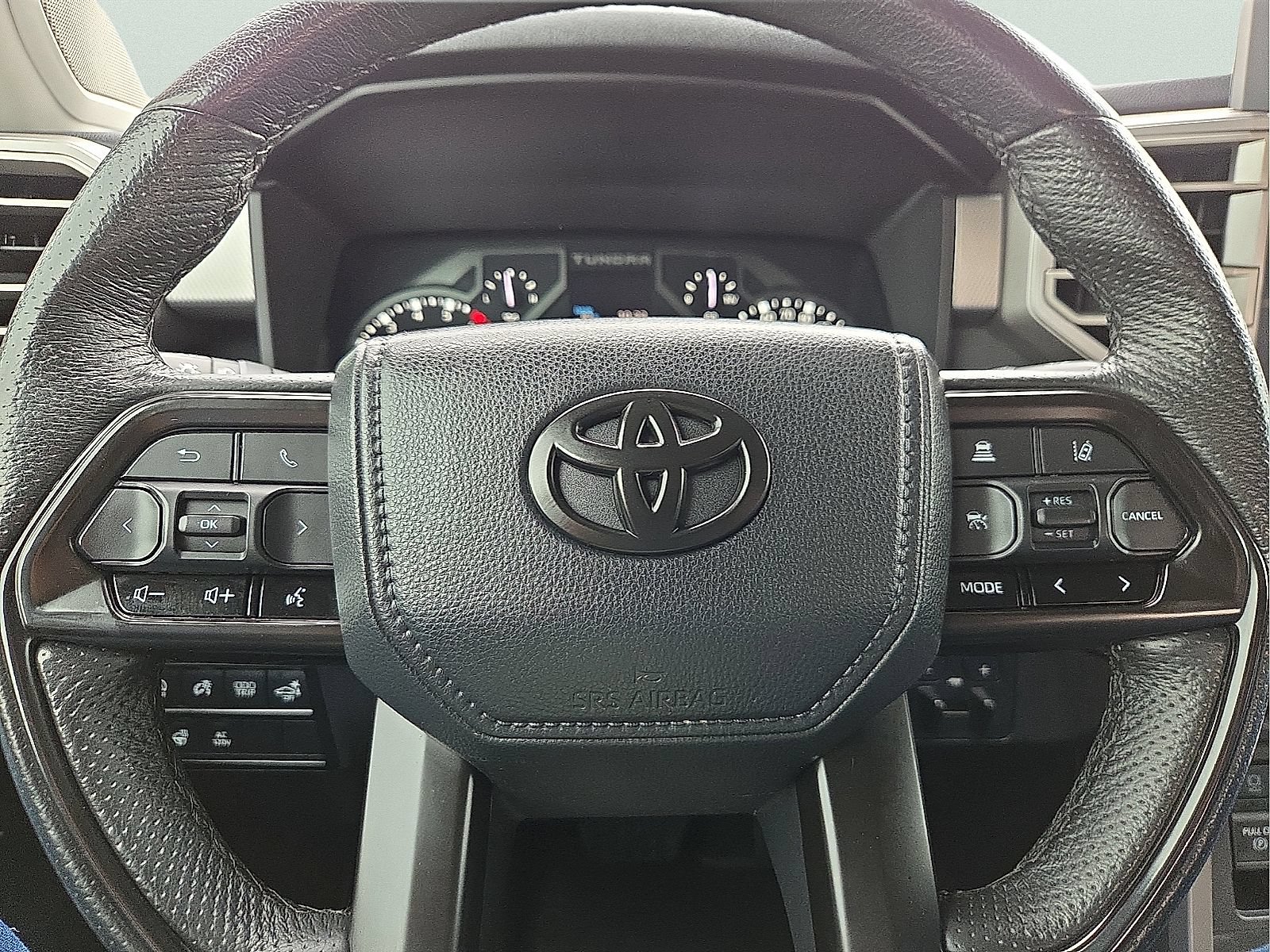 Used 2023 Toyota Tundra Limited AWD/4WD image 24