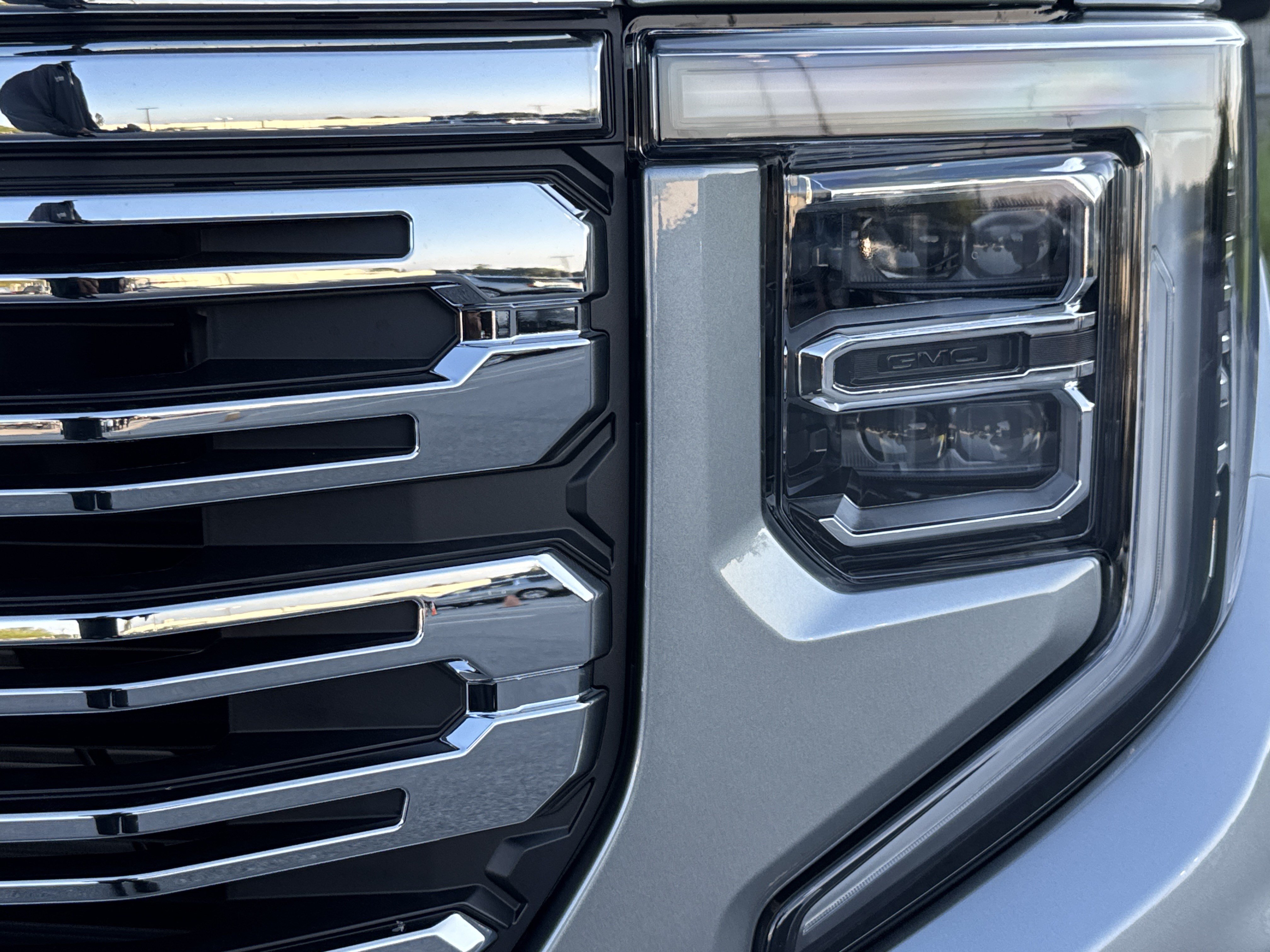 New 2026 GMC Sierra 1500 Denali w/ Denali Reserve Package AWD/4WD image 6