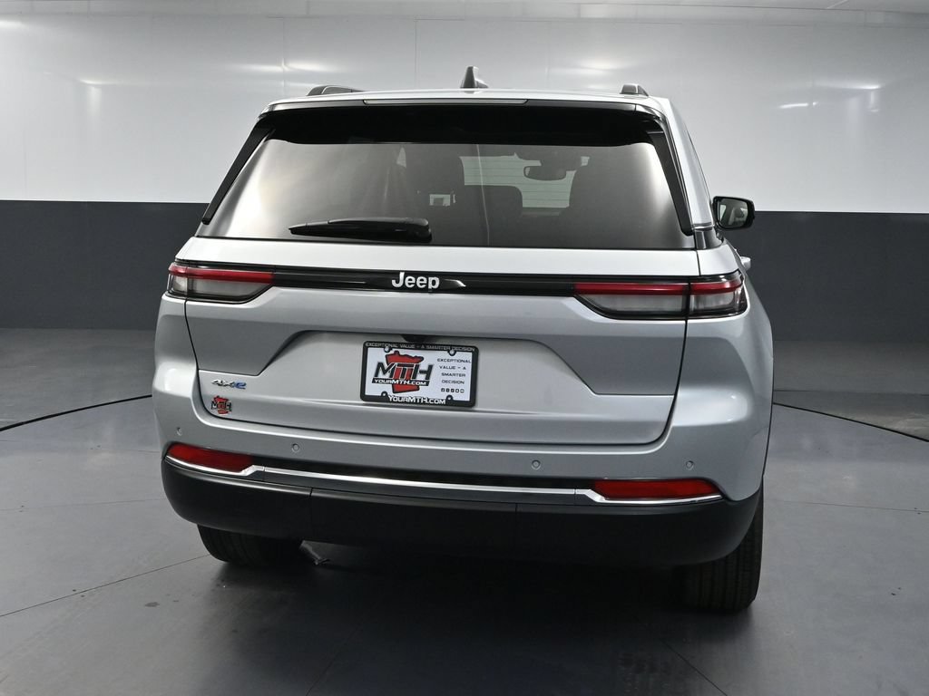 Used 2022 Jeep Grand Cherokee Limited 4xe AWD/4WD image 5
