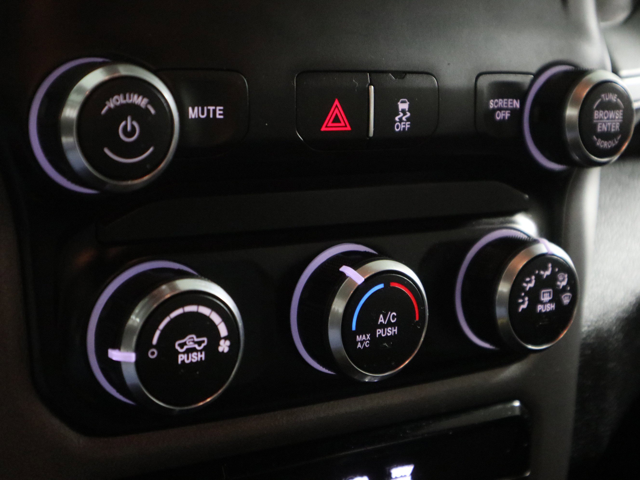 Used 2022 RAM 2500 Big Horn image 24