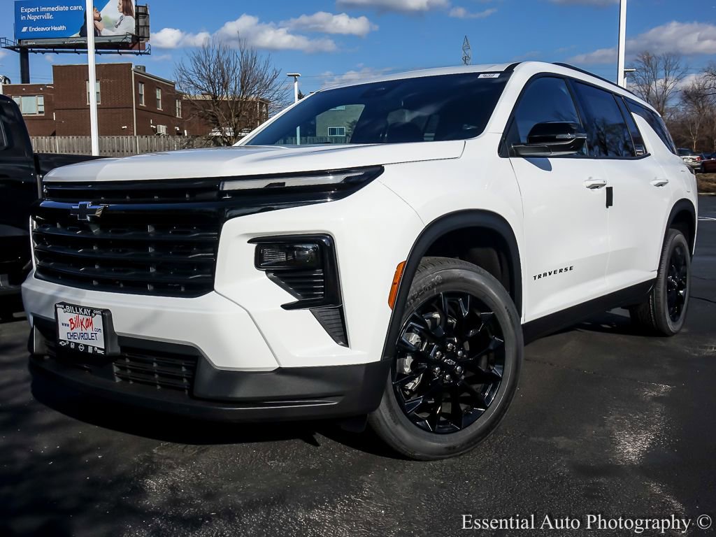 New 2026 Chevrolet Traverse LT w/ Midnight/Sport Edition image 2