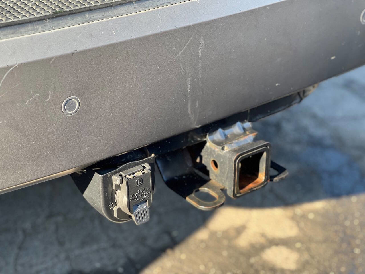 Used 2011 Jeep Liberty Renegade w/ Navigation Convenience Group image 26