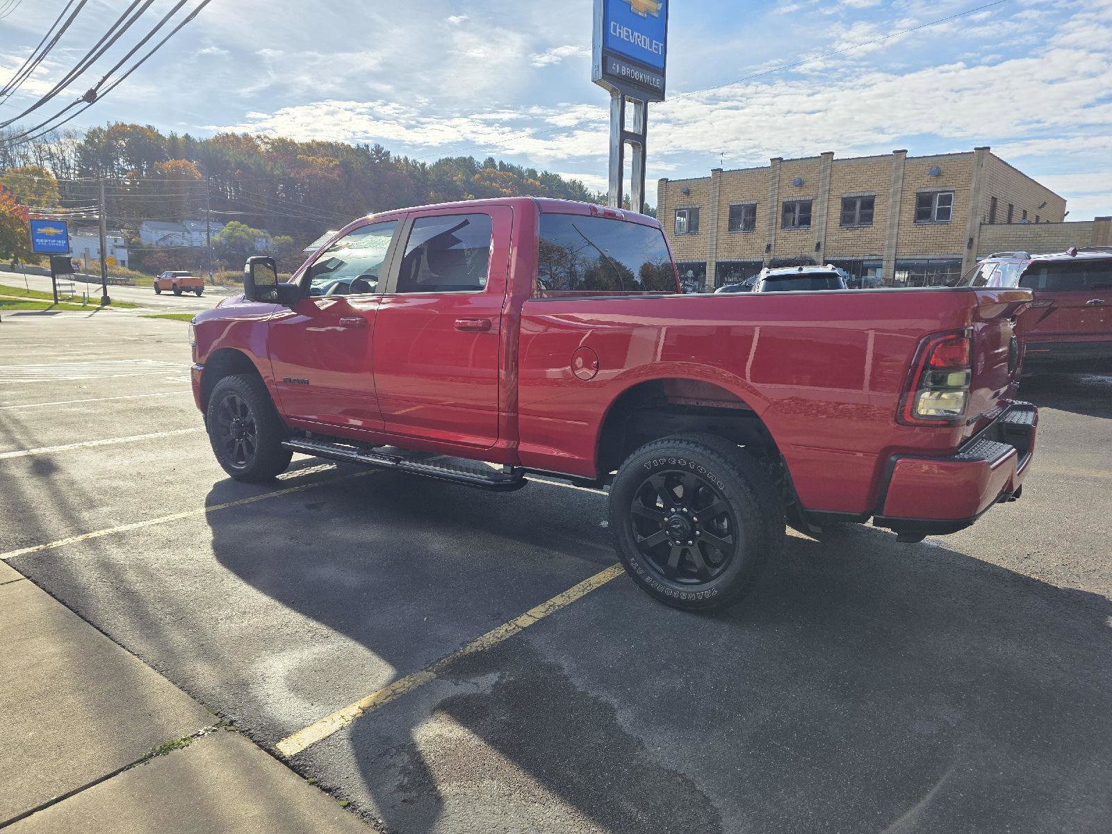 Used 2024 RAM 2500 Big Horn w/ Night Edition image 8