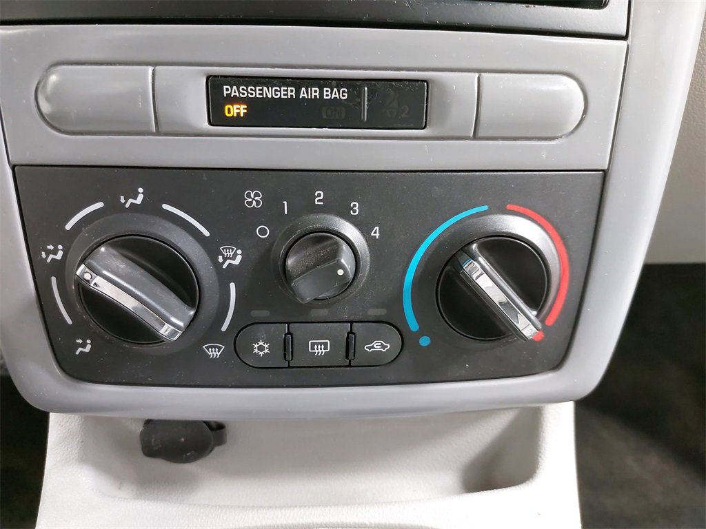 Used 2009 Chevrolet Cobalt LS image 26