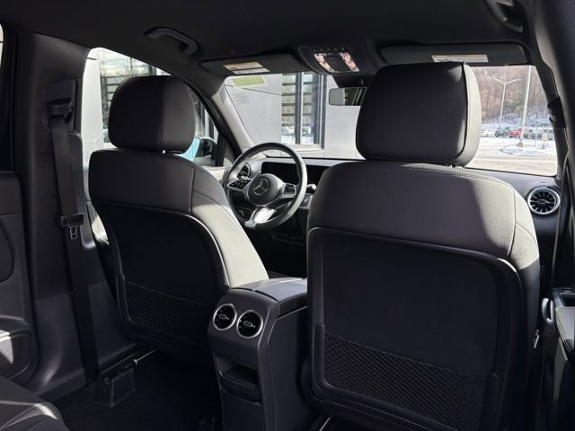 Used 2025 Mercedes-Benz GLB 250 GLB 250 image 46