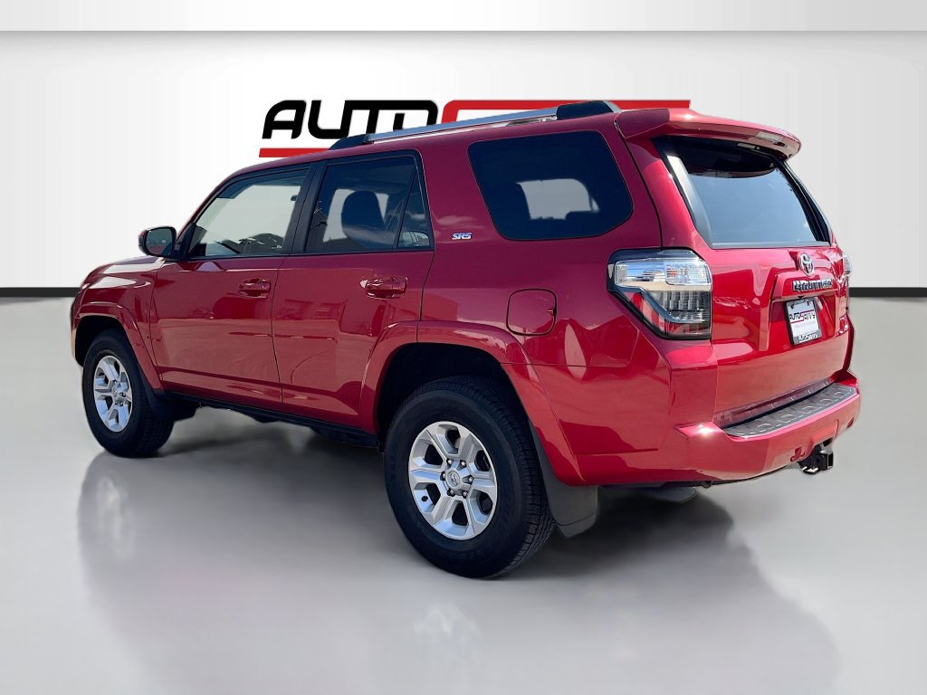 Used 2024 Toyota 4Runner SR5 RWD image 5