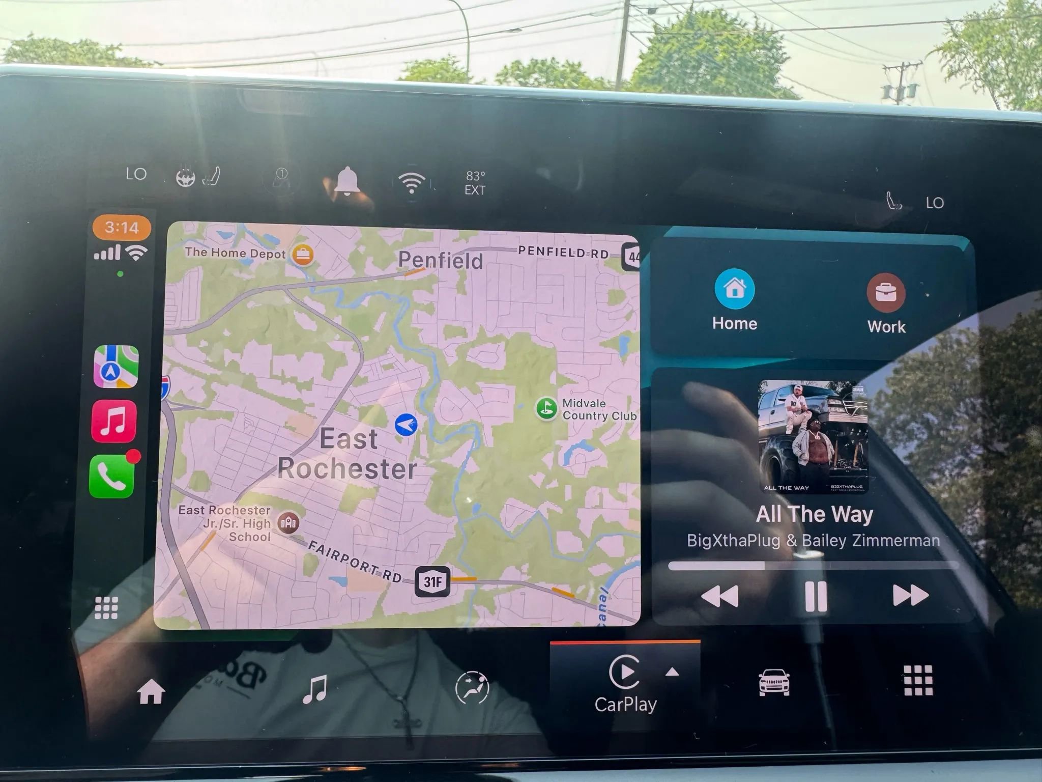 Used 2025 Jeep Compass Limited image 3