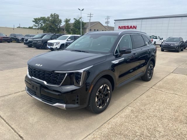 Used 2024 Kia Sorento S AWD/4WD image 2