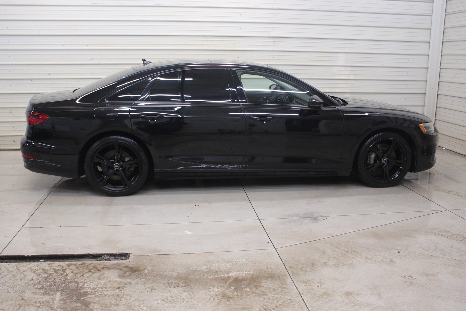 Used 2019 Audi A8 L 3.0T w/ Luxury Package image 38