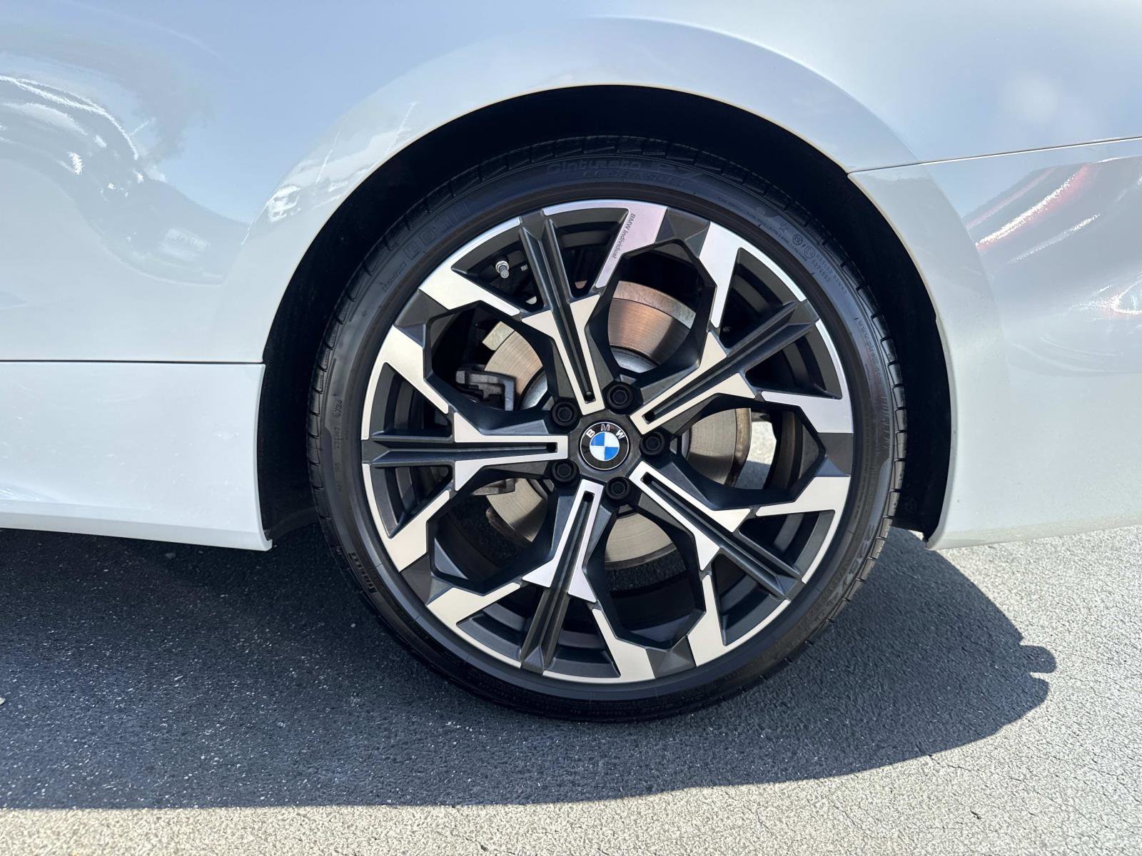 Used 2025 BMW 430i Coupe w/ Premium Package RWD image 10