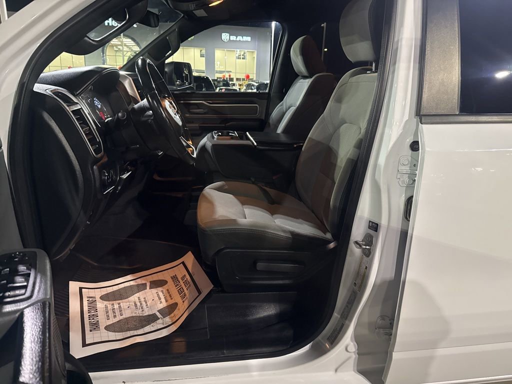 Used 2023 RAM 1500 Big Horn AWD/4WD image 22