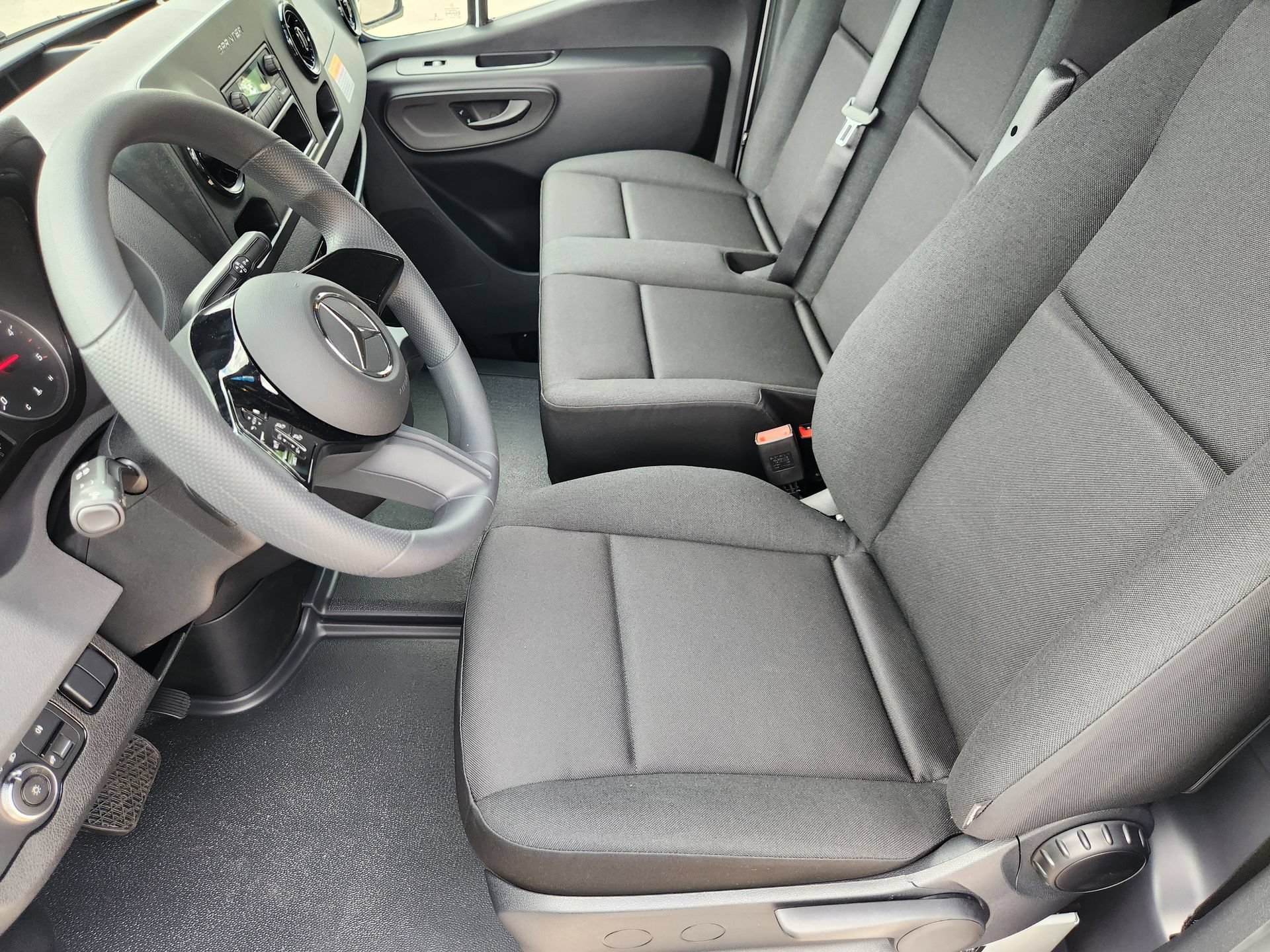New 2026 Mercedes-Benz Sprinter 2500 image 11