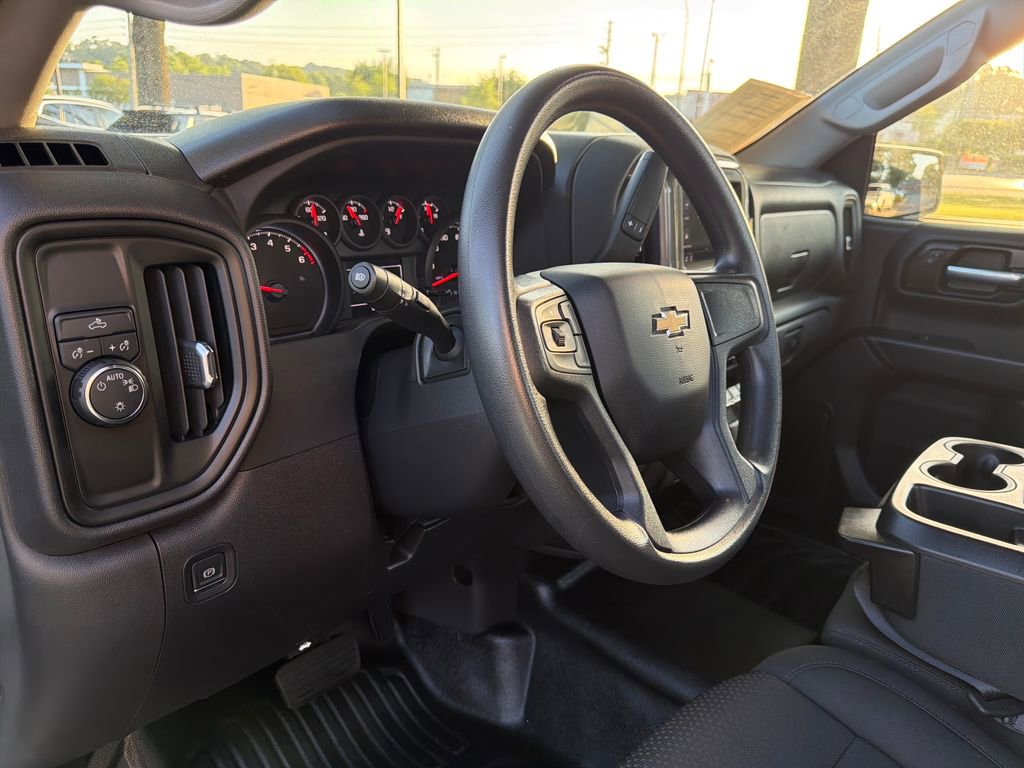 Used 2022 Chevrolet Silverado 1500 W/T RWD image 16