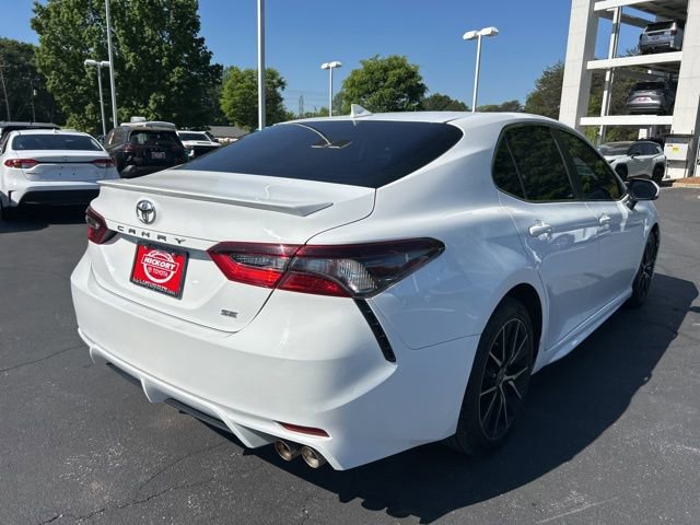 Used 2022 Toyota Camry SE FWD image 7