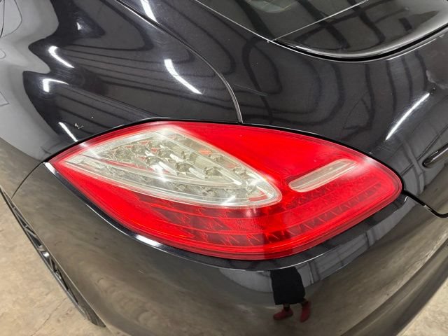 Used 2013 Porsche Panamera GTS AWD/4WD image 8