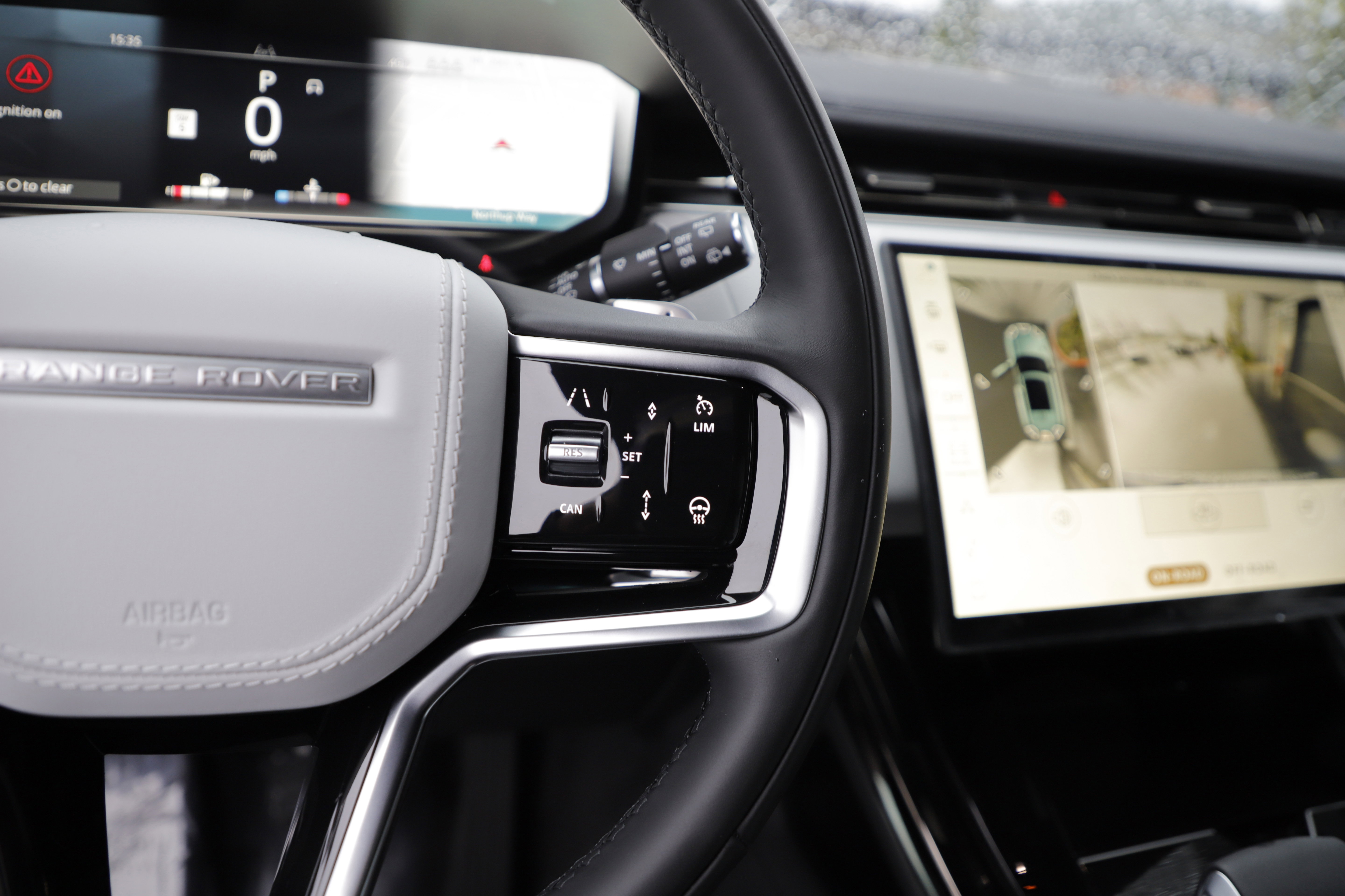 New 2026 Land Rover Range Rover Sport SE image 24