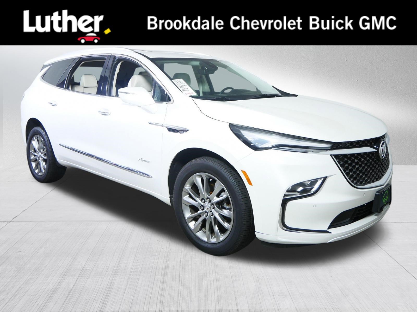 Certified 2023 Buick Enclave Avenir w/ Avenir Technology Package AWD/4WD image 1
