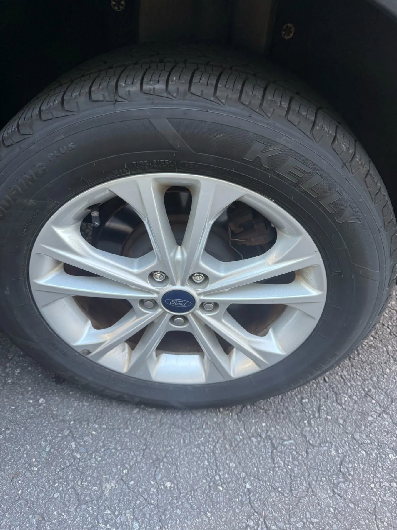 Used 2018 Ford Escape SEL image 25