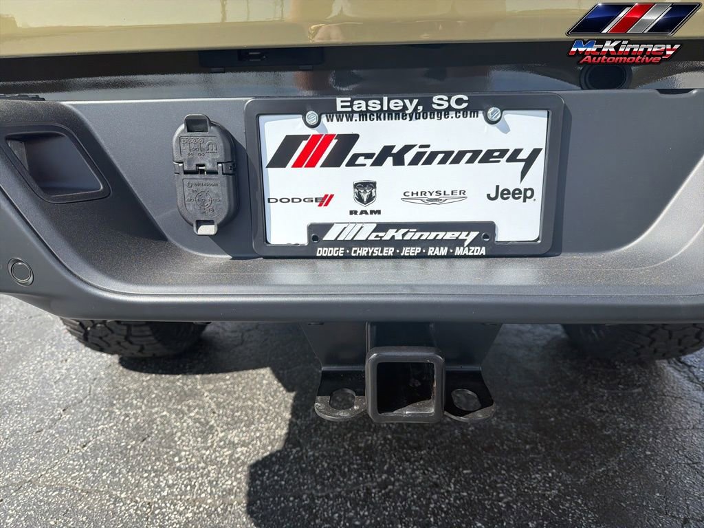 New 2026 Jeep Gladiator Willys AWD/4WD image 17