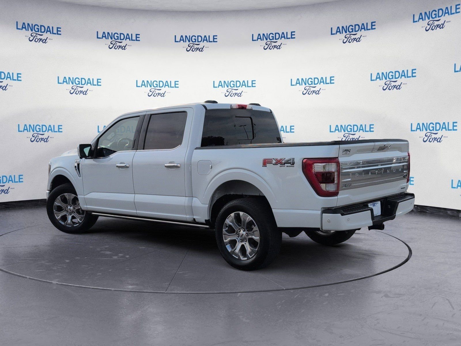 Used 2022 Ford F150 Platinum w/ Equipment Group 701A High image 9