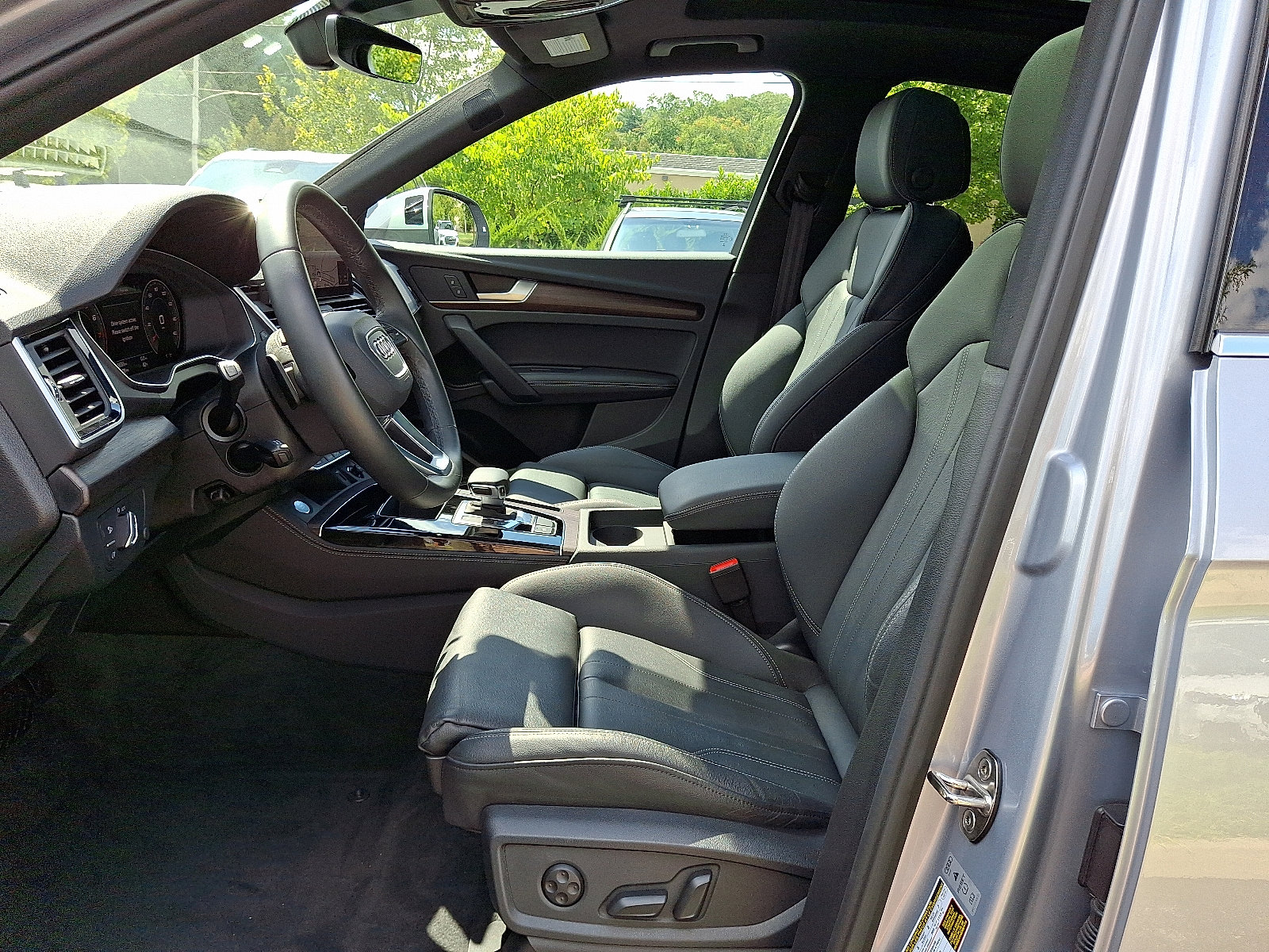 Certified 2024 Audi Q5 2.0T Premium Plus image 14