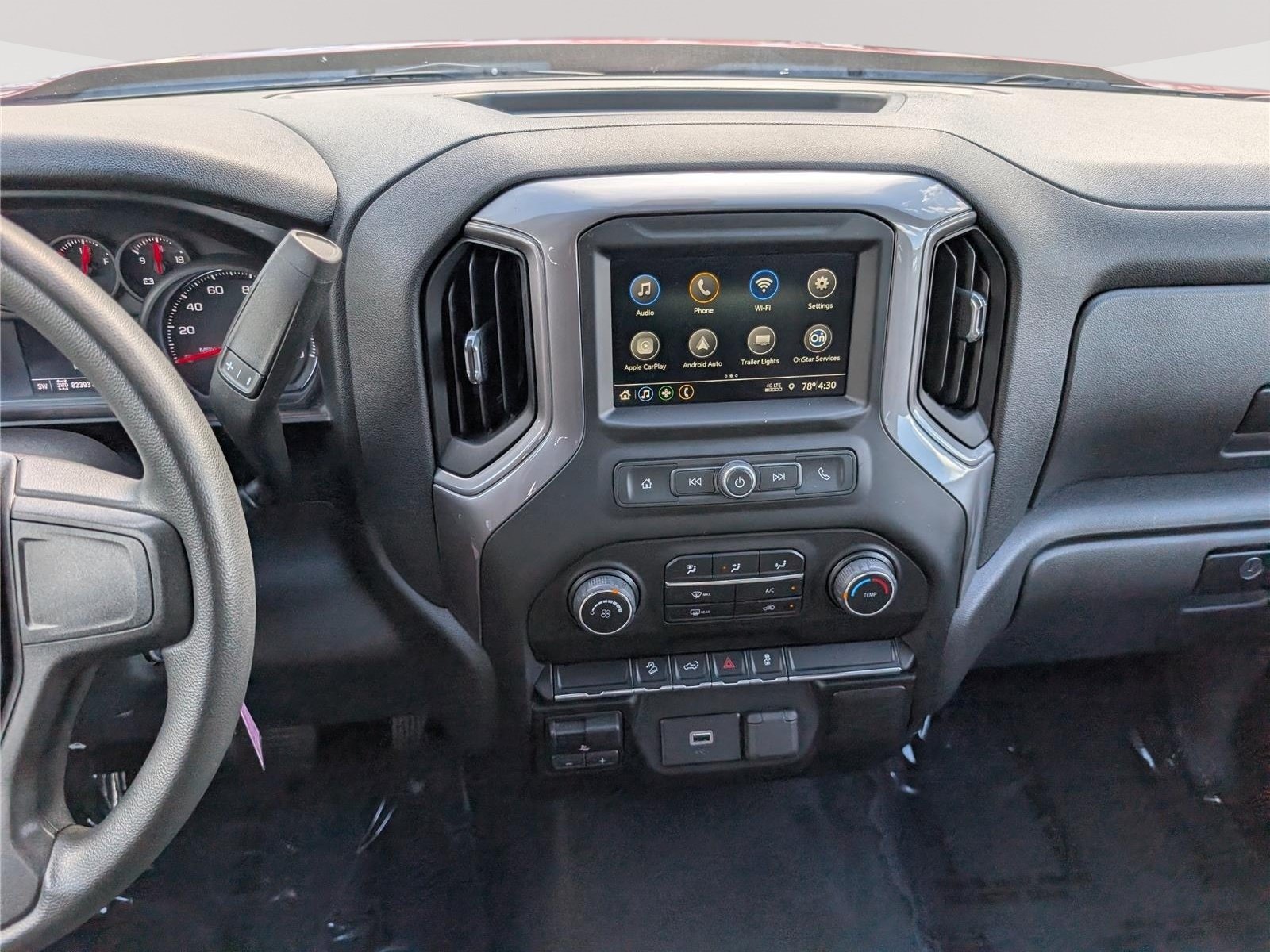 Used 2019 Chevrolet Silverado 1500 Custom Trail Boss w/ Custom Convenience Package AWD/4WD image 17