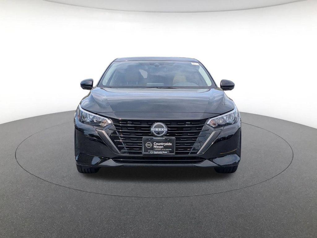 Used 2024 Nissan Sentra SV w/ SV Premium Package FWD image 2