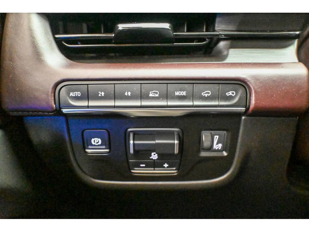 Certified 2022 Cadillac Escalade ESV Premium Luxury Platinum image 45