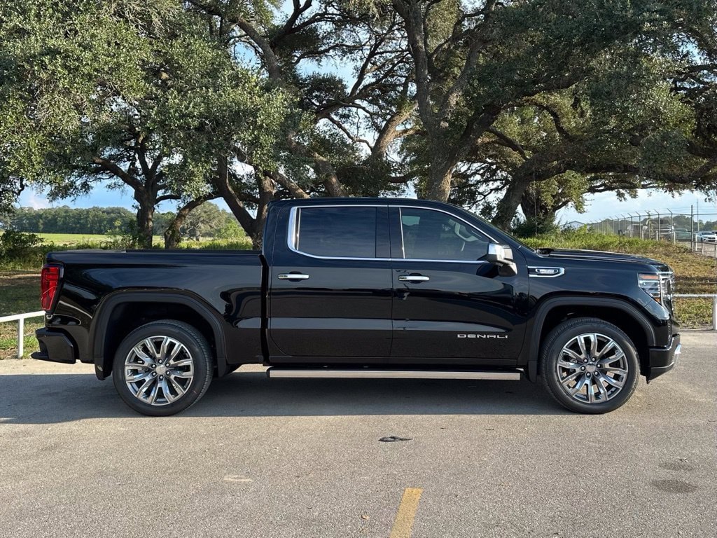 New 2026 GMC Sierra 1500 Denali AWD/4WD image 4