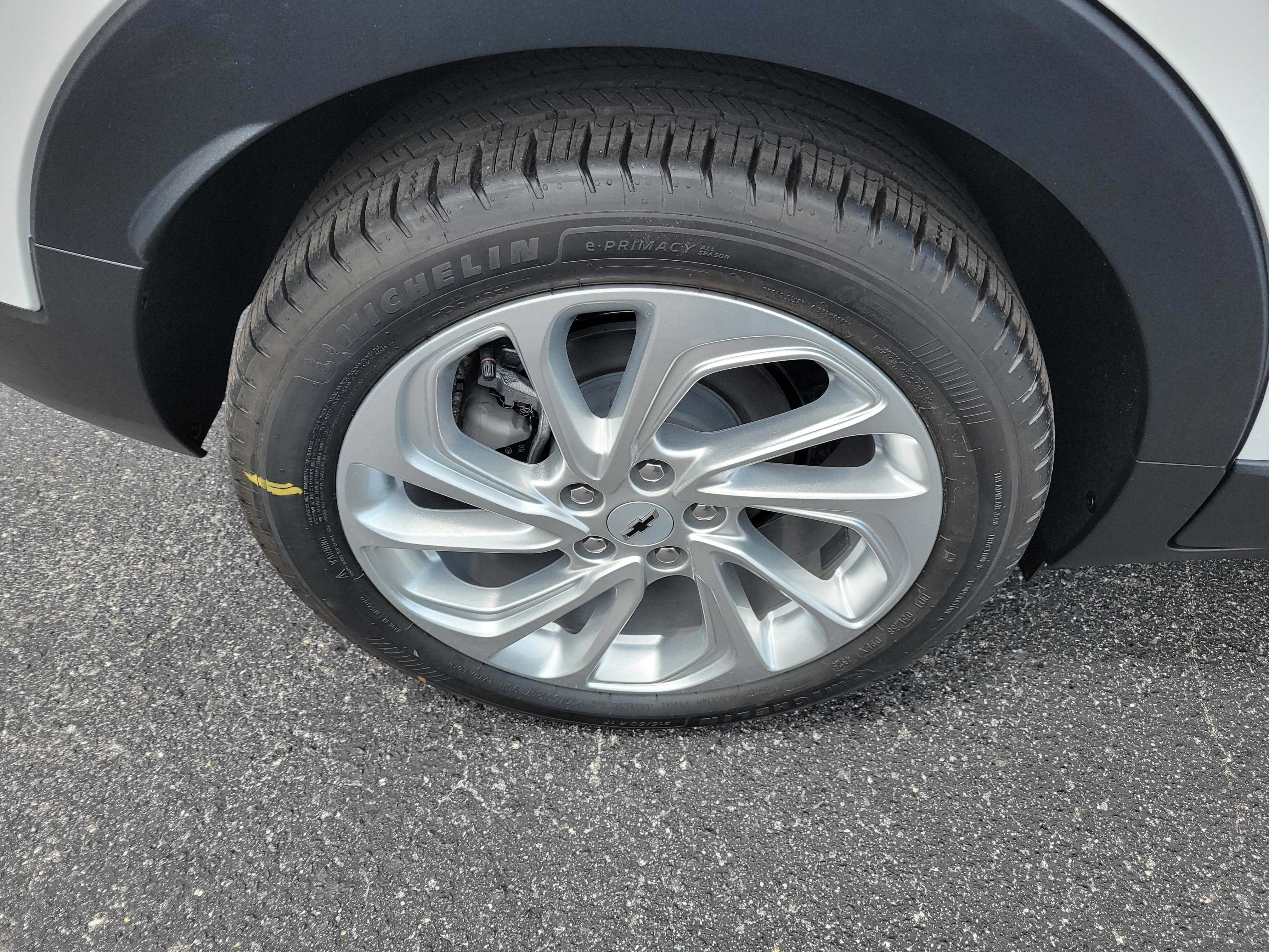 New 2027 Chevrolet Bolt LT FWD image 35