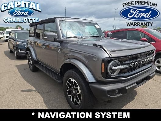 Used 2022 Ford Bronco Outer Banks AWD/4WD image 4