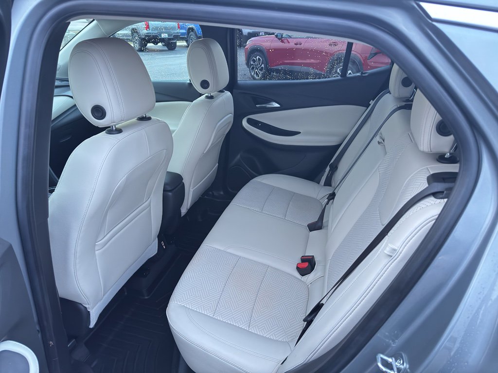 Used 2023 Buick Encore GX Essence w/ Experience Buick Package image 19