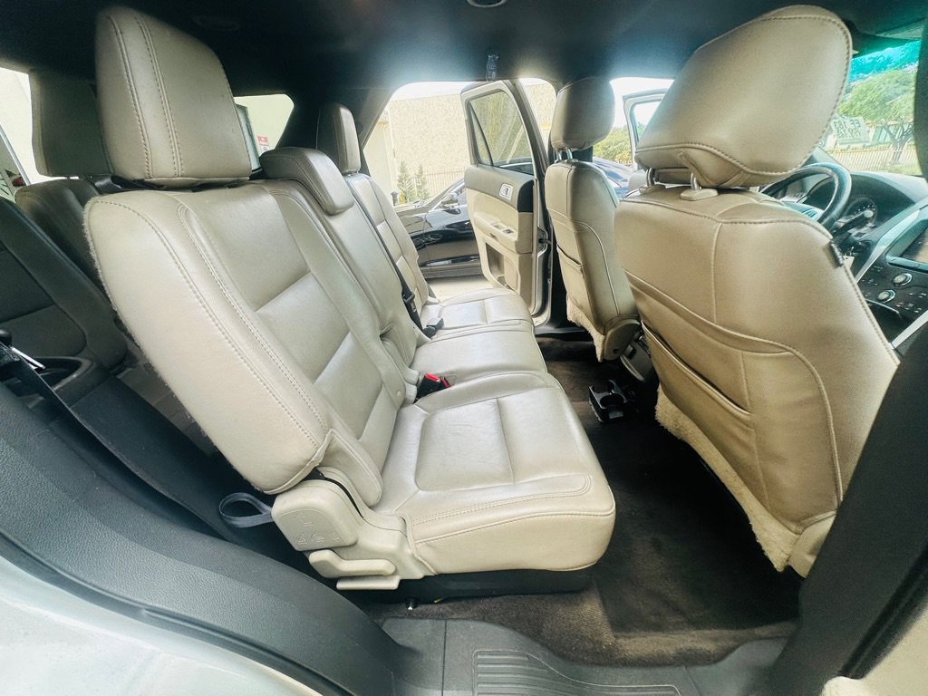 Used 2013 Ford Explorer XLT FWD image 22