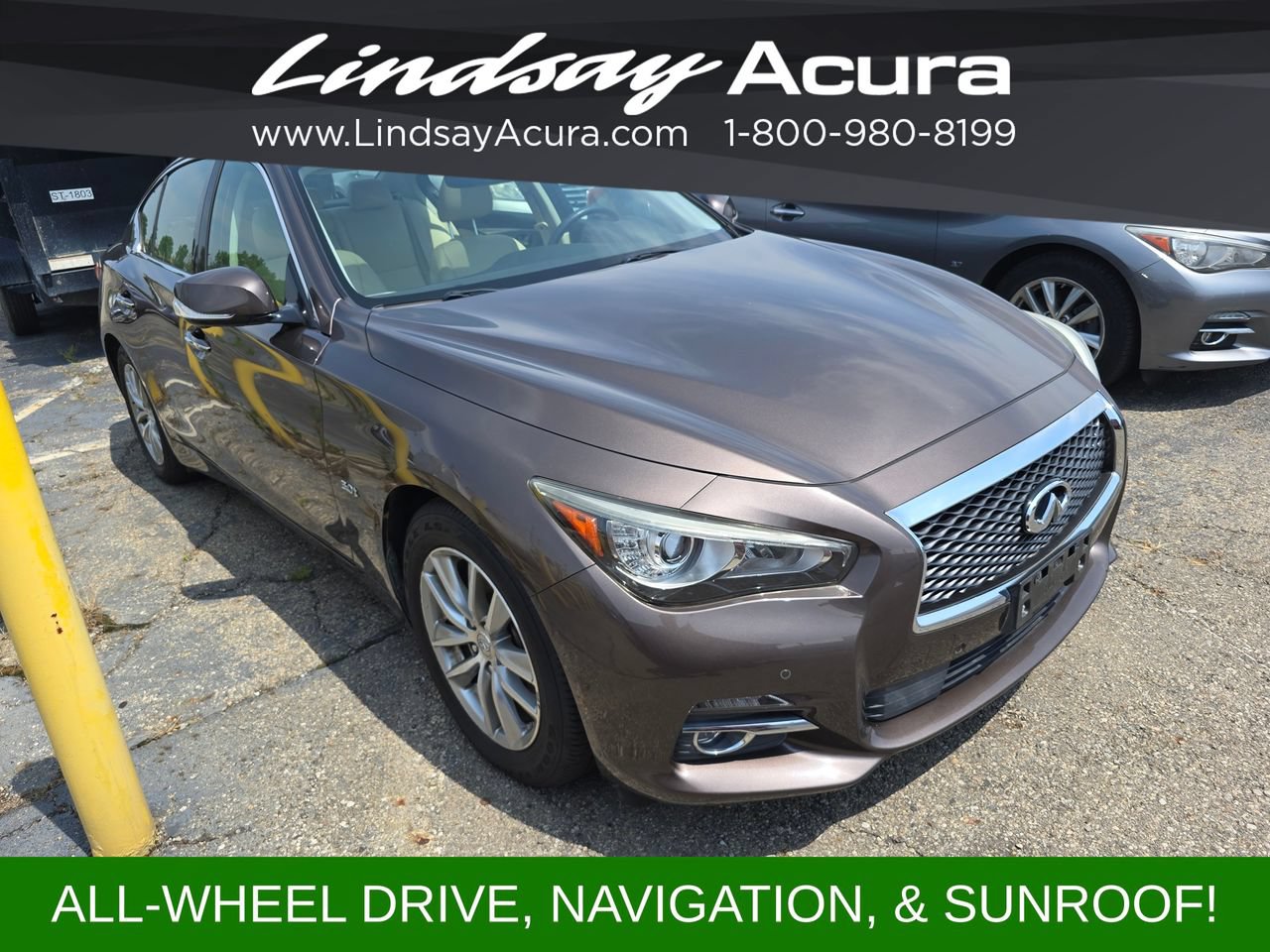 Used 2017 INFINITI Q50 3.0t Premium w/ Driver Assistance Package AWD/4WD image 2