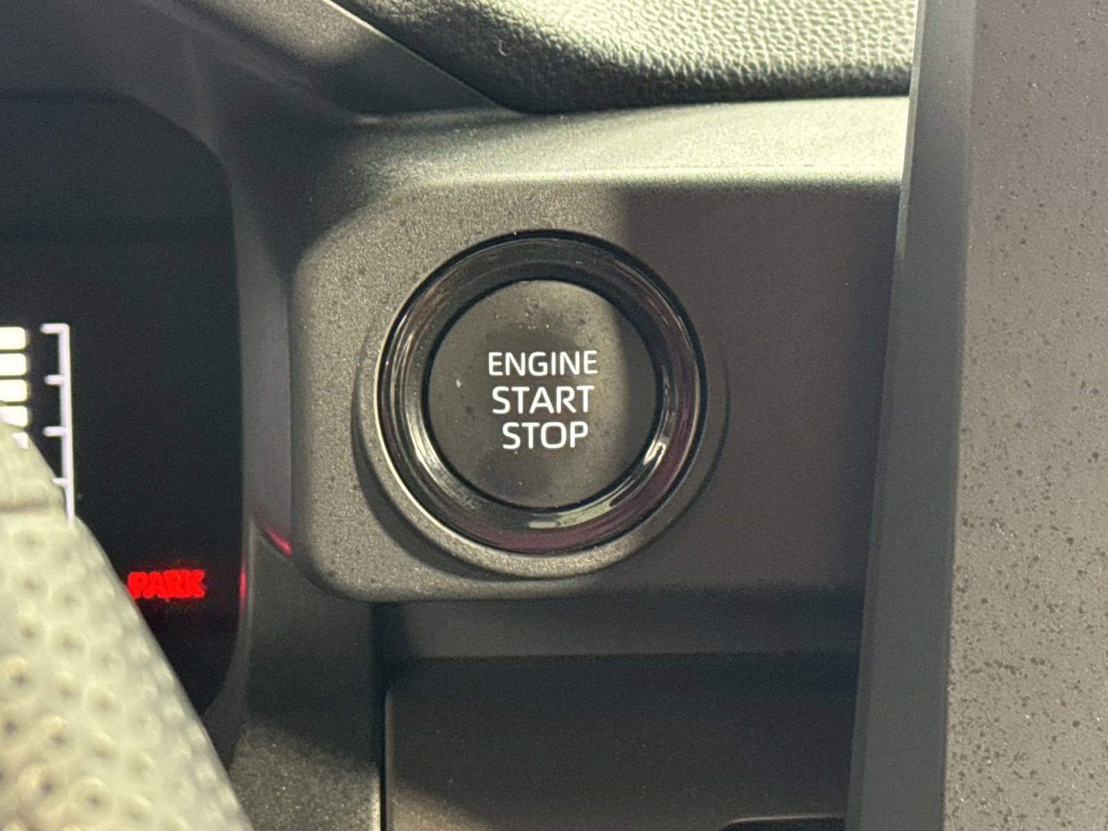 Used 2025 Toyota Tacoma SR5 image 34