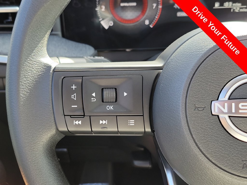 Used 2026 Nissan Kicks SV w/ SV Premium Package FWD image 7