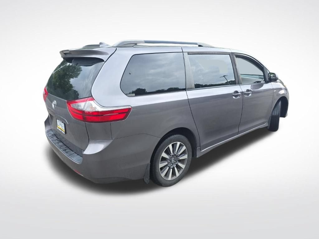Used 2020 Toyota Sienna LE AWD/4WD image 5