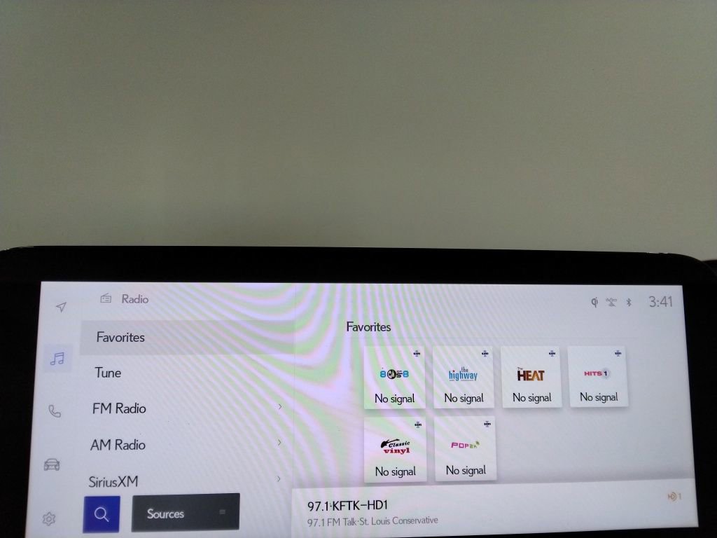 Used 2023 Lexus UX 250h AWD w/ Accessory Package (Z2) image 20