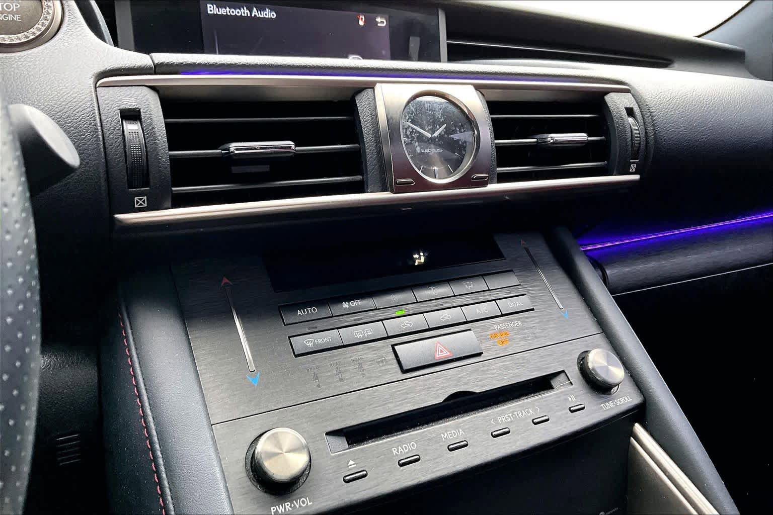 Used 2019 Lexus IS 300 F Sport w/ F Sport Package image 34