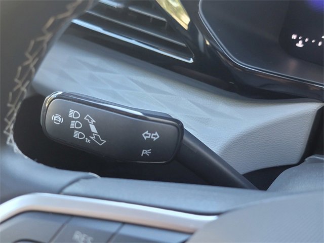 Used 2024 Volkswagen Taos S image 35