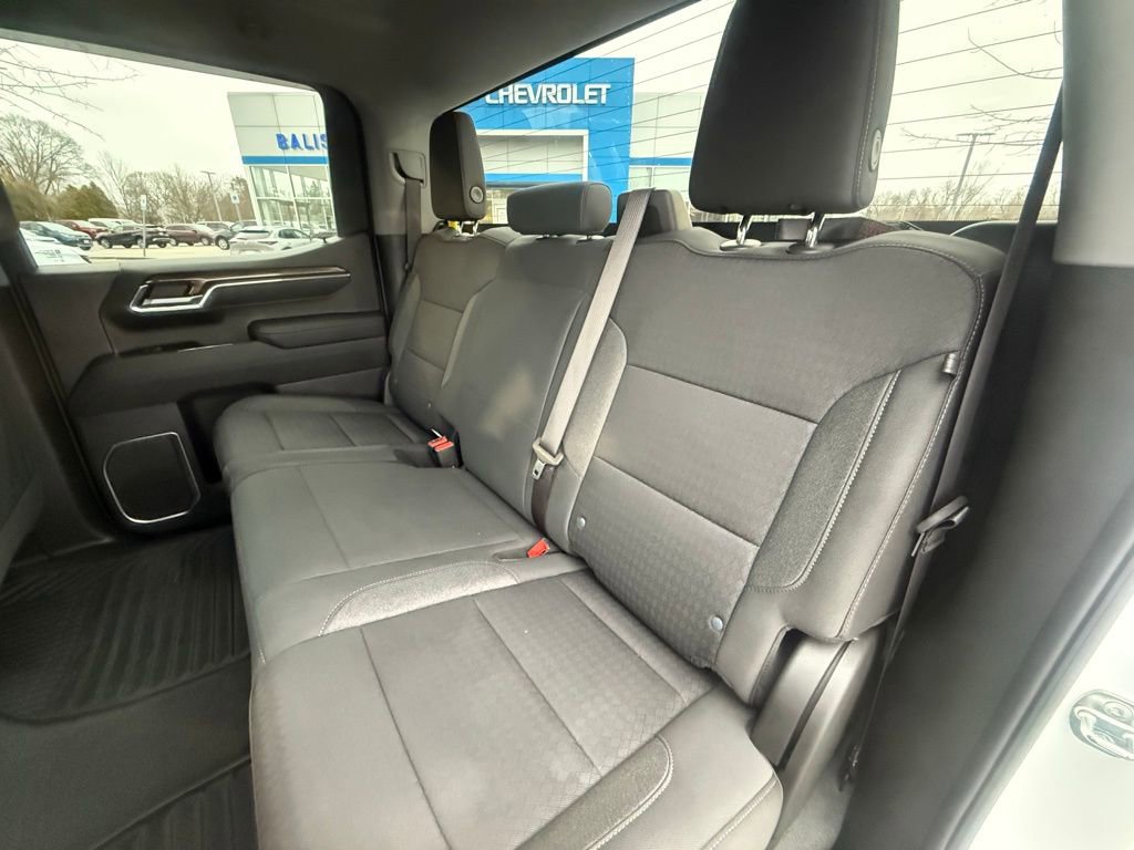 Used 2023 Chevrolet Silverado 1500 LT w/ Z71 Off-Road Package image 23