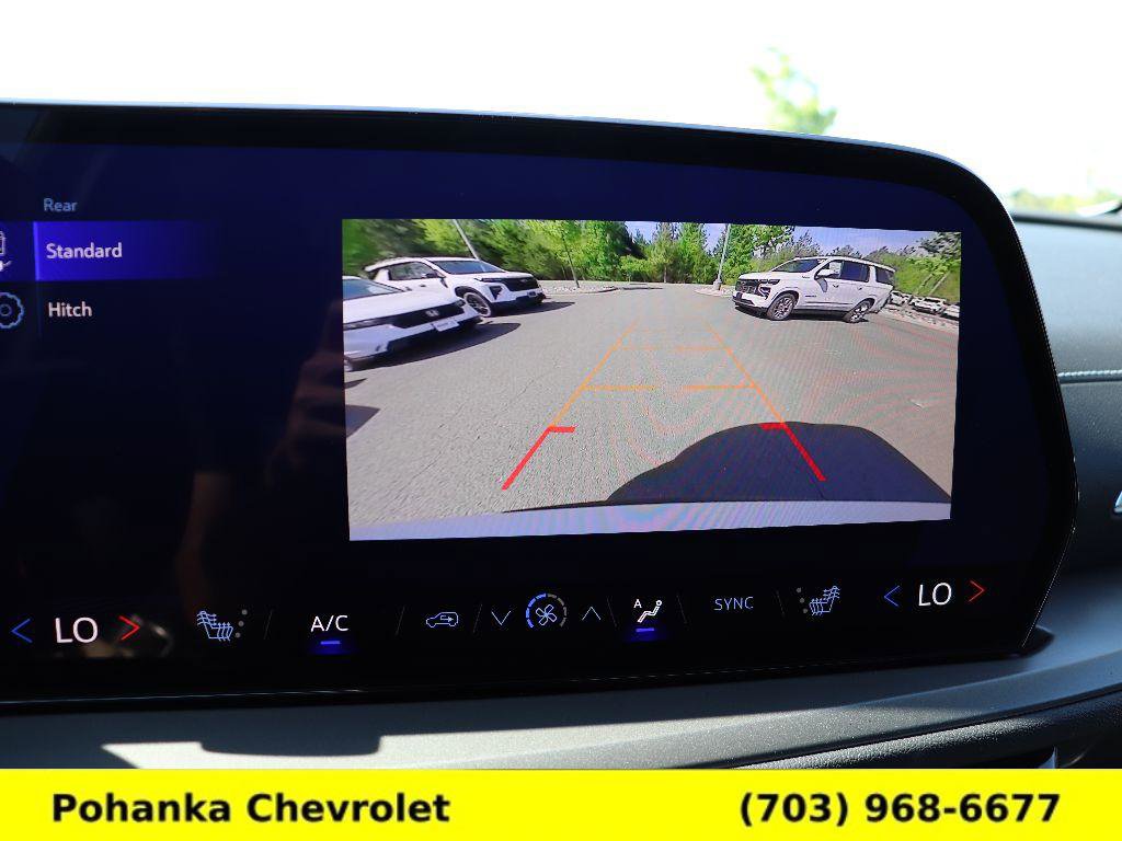 Certified 2025 Chevrolet Traverse LT w/ LPO, Floor Liner Package AWD/4WD image 18