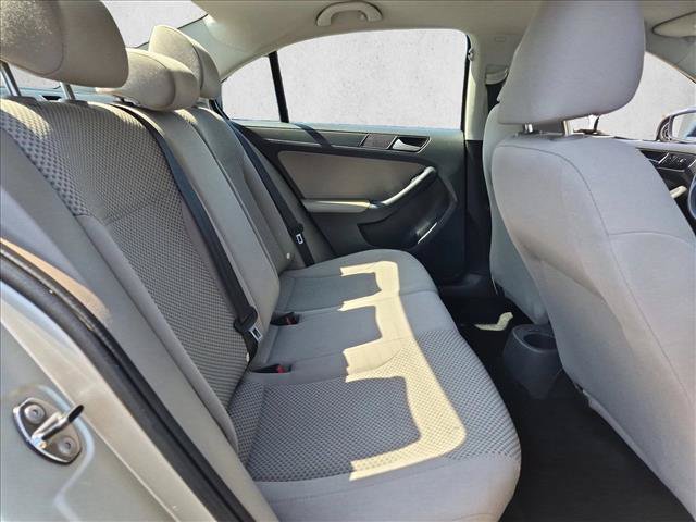 Used 2013 Volkswagen Jetta S FWD image 18