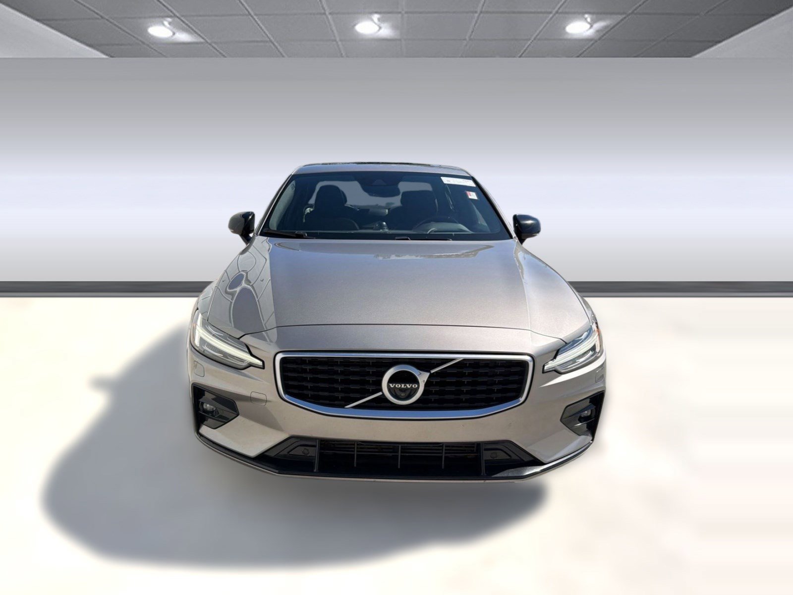 Used 2019 Volvo S60 T5 R-Design image 6